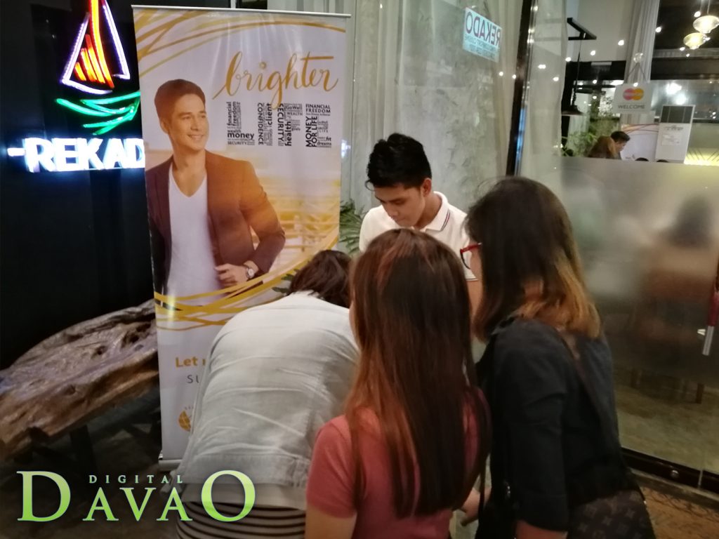 attendees registration at the sunlife fun day davao