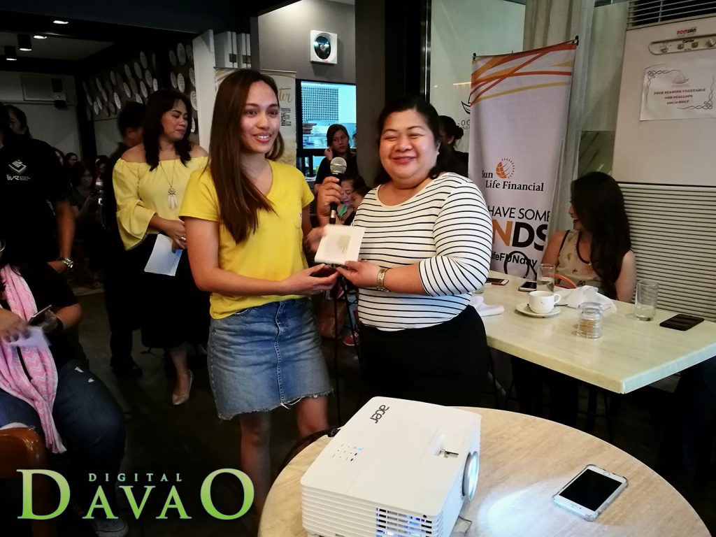 winner of P5000 worth certificate at the sunlife fun day davao